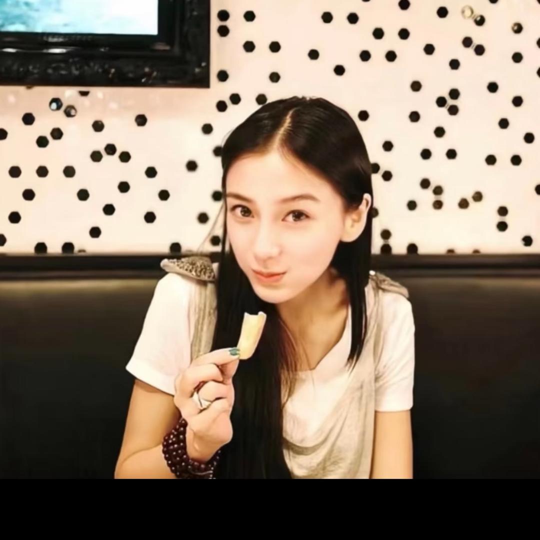 吃饱饱_