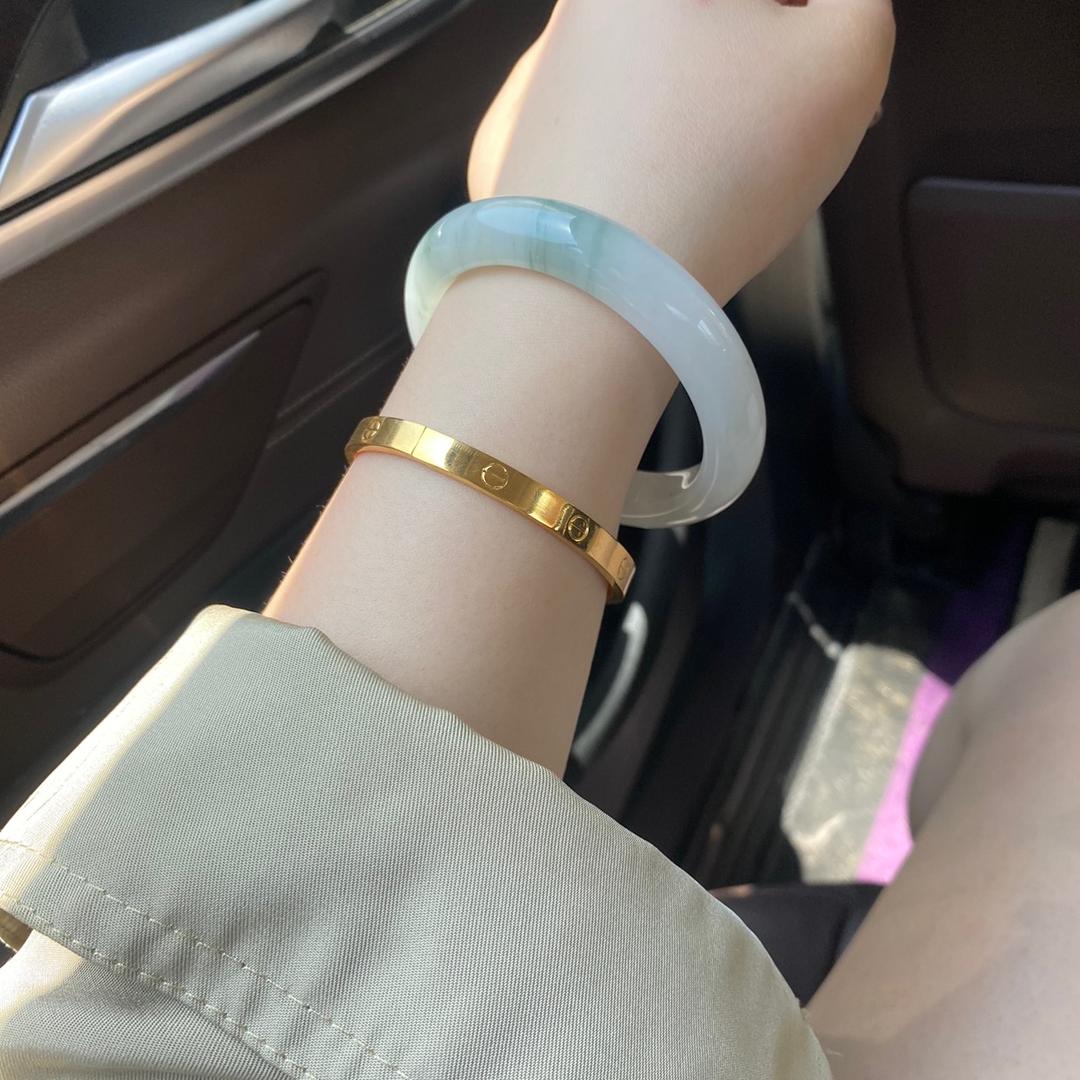 翠岚玉曦