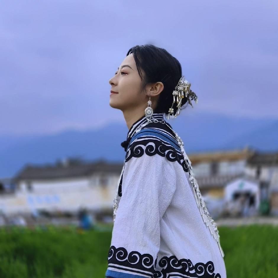 晓君寻翠