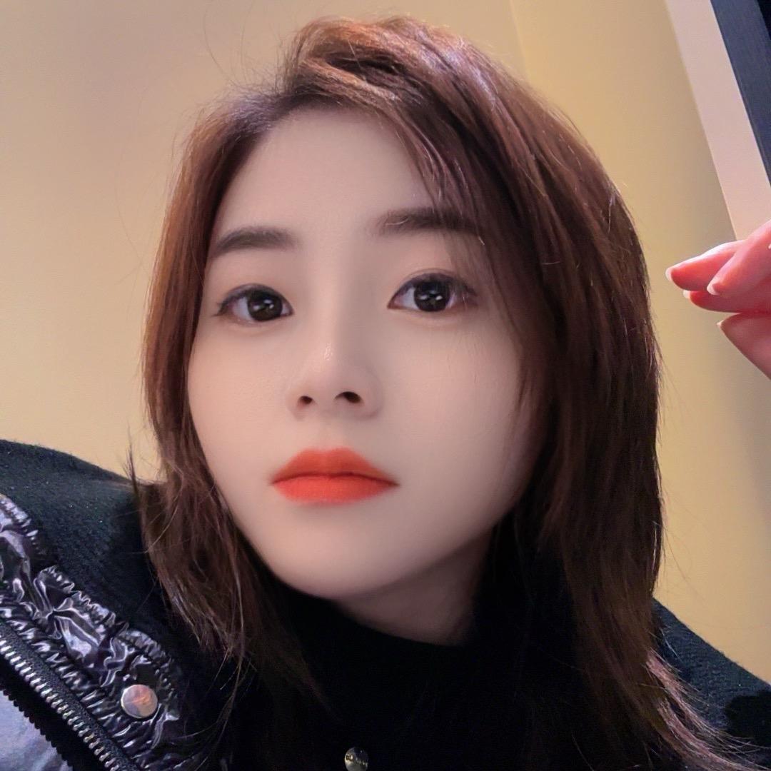 Cai👑月👑月👑