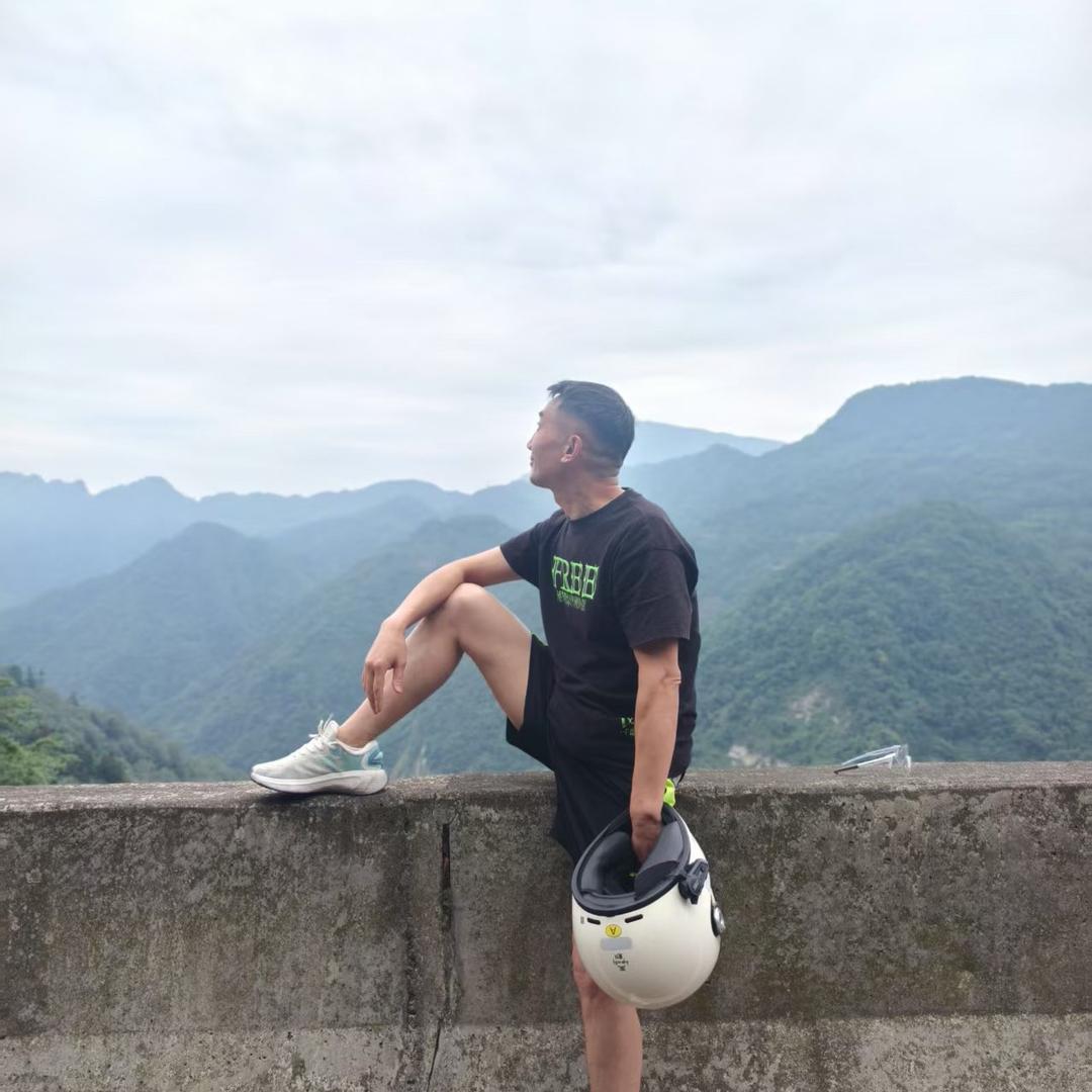 等