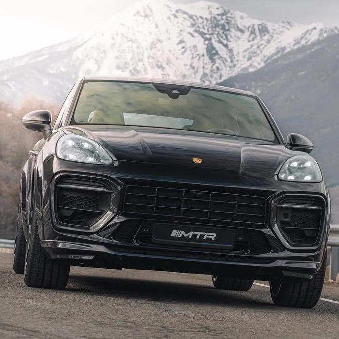 保时捷女总裁Cayenne