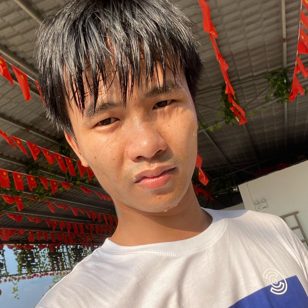 偉成