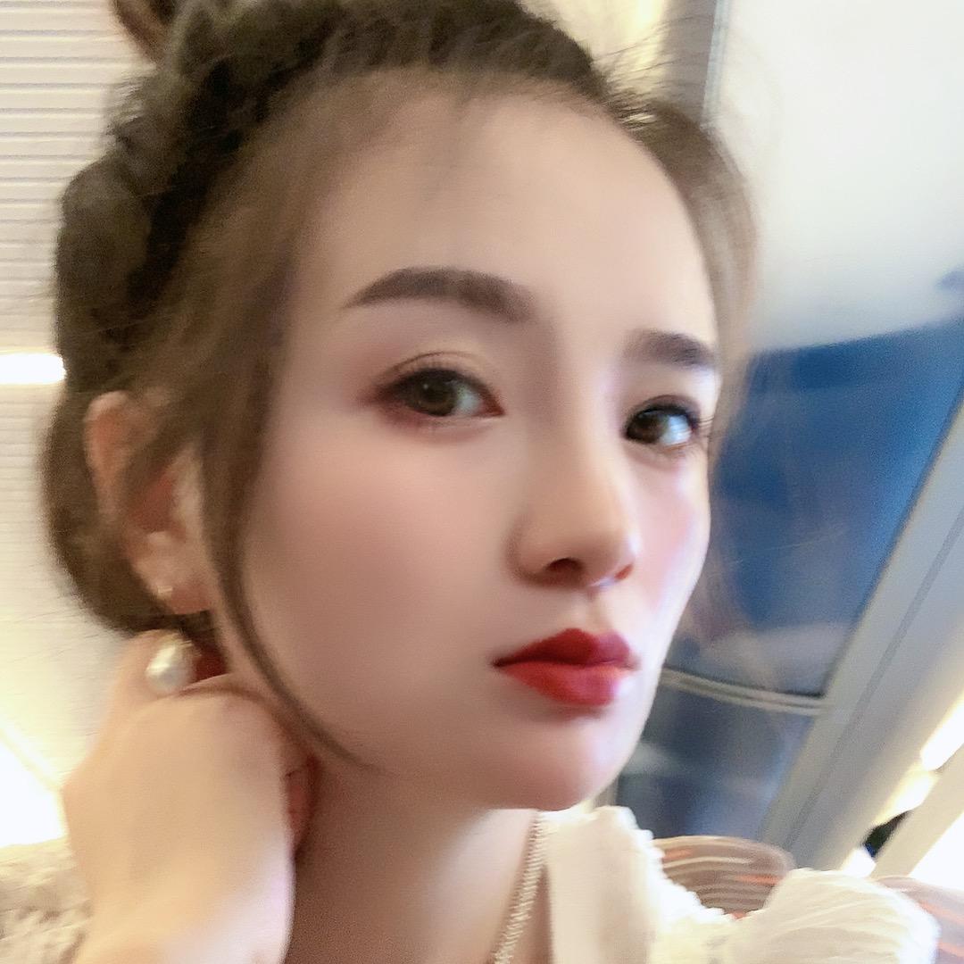 张红红女装