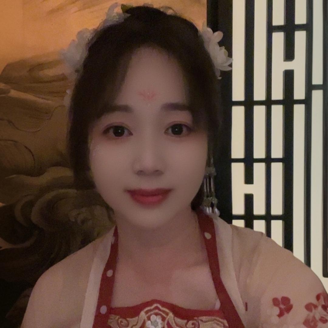 住家保姆爱听故事