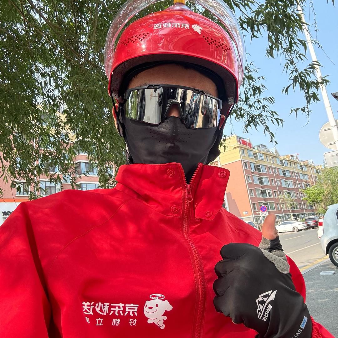 伟哥快跑‼️