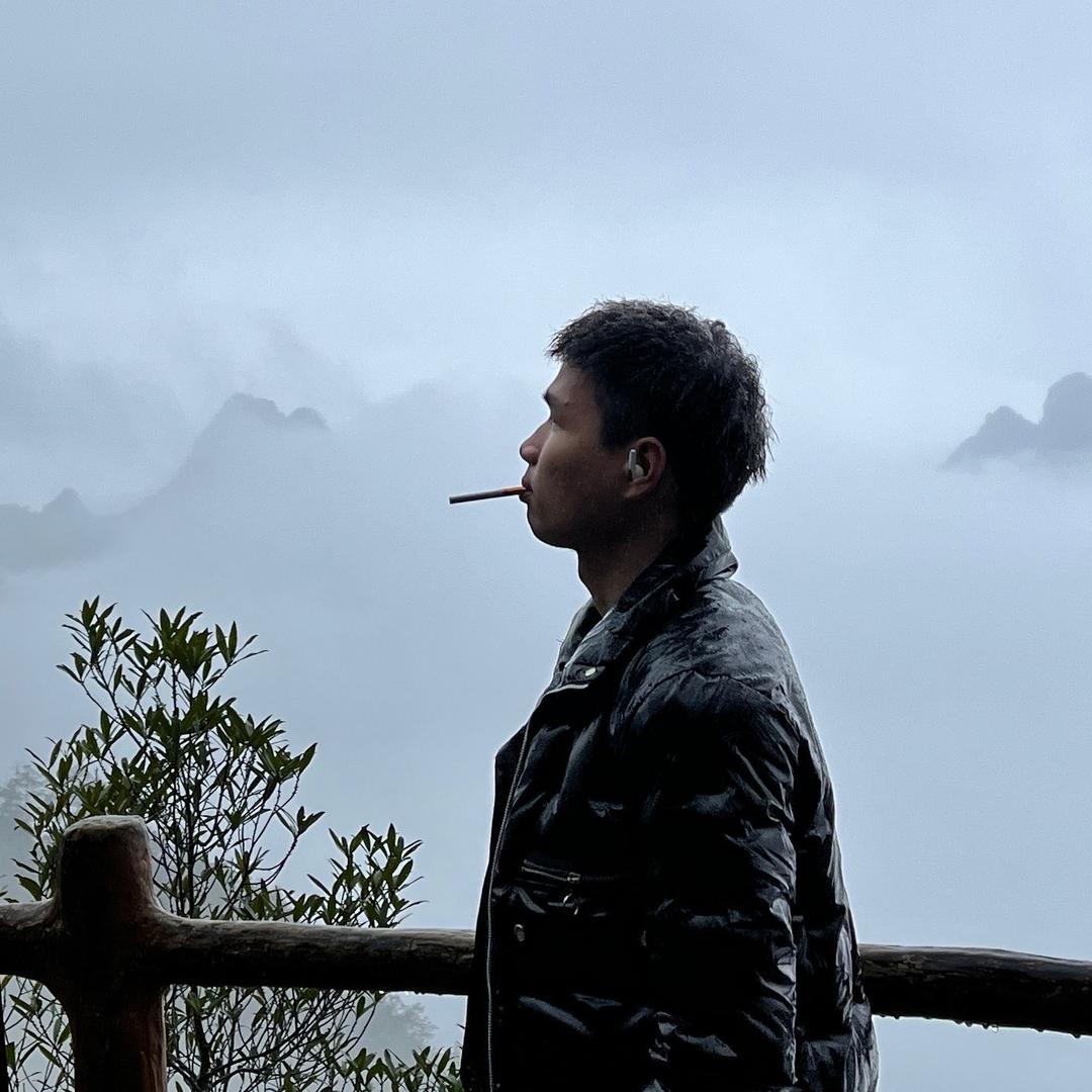 带枪表