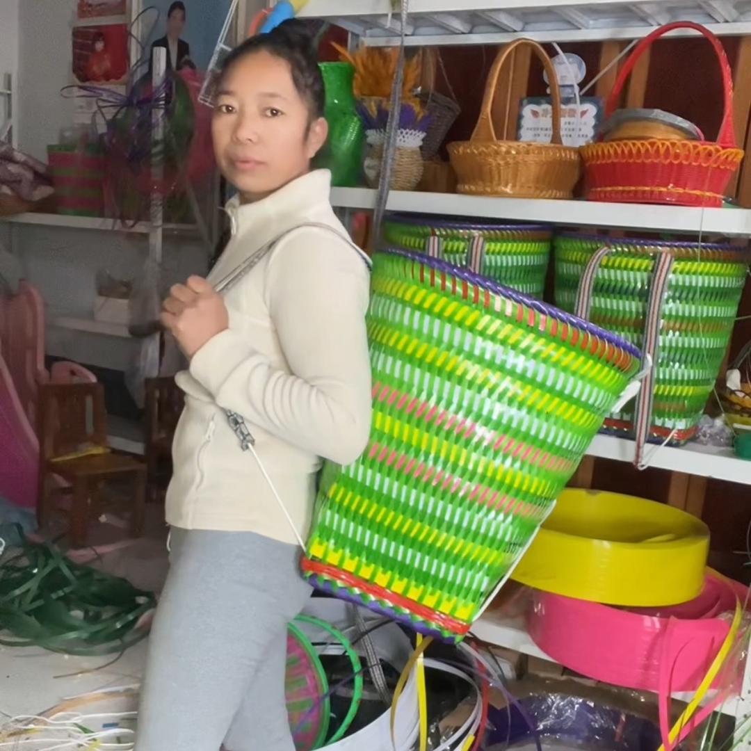 英姐纯手工编织工艺品