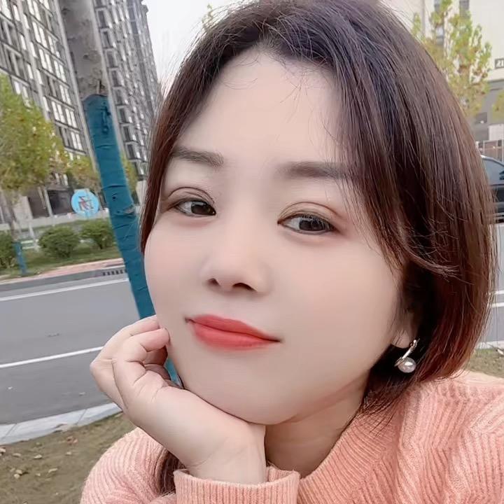 许露 呀💕💕