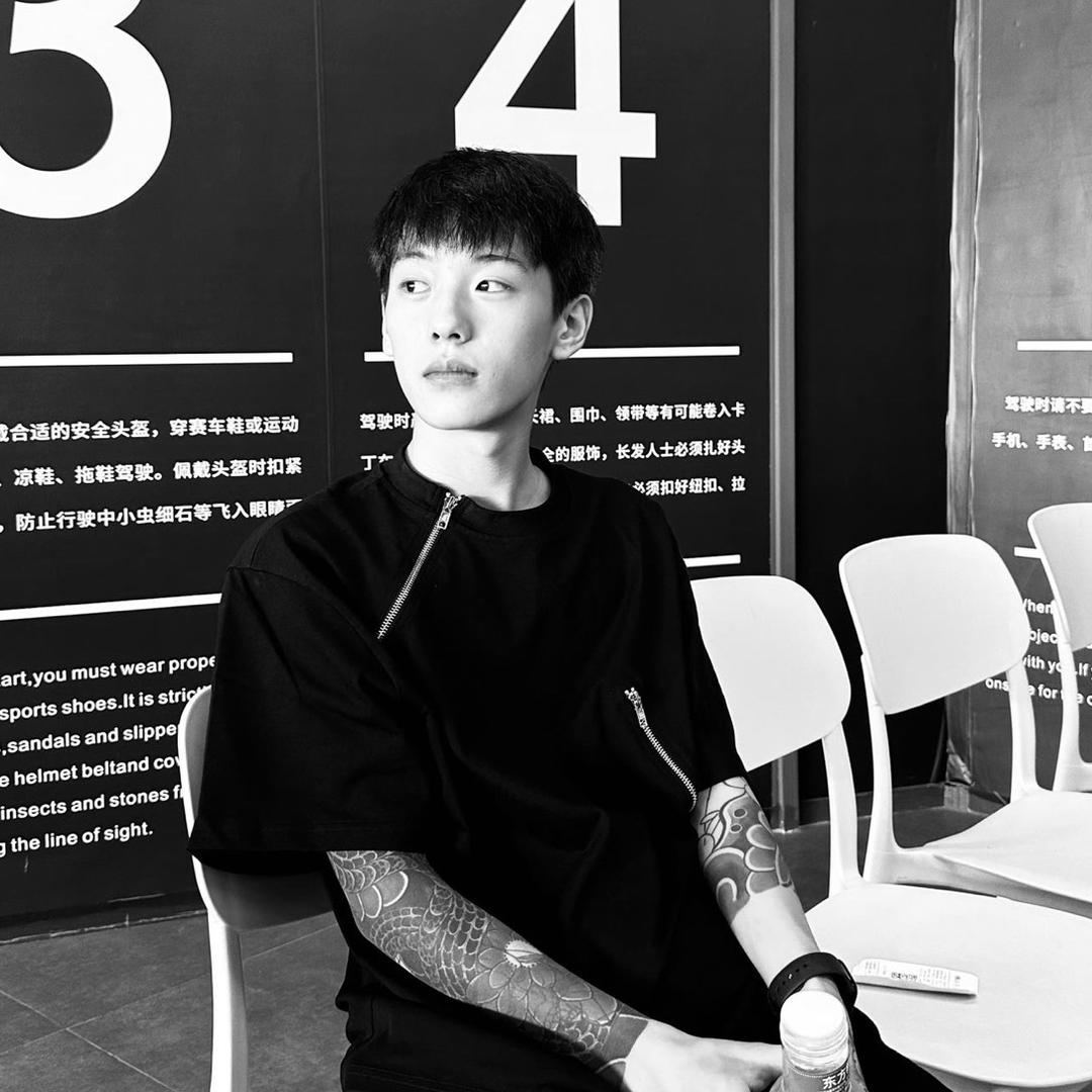 相逢何必曾相识