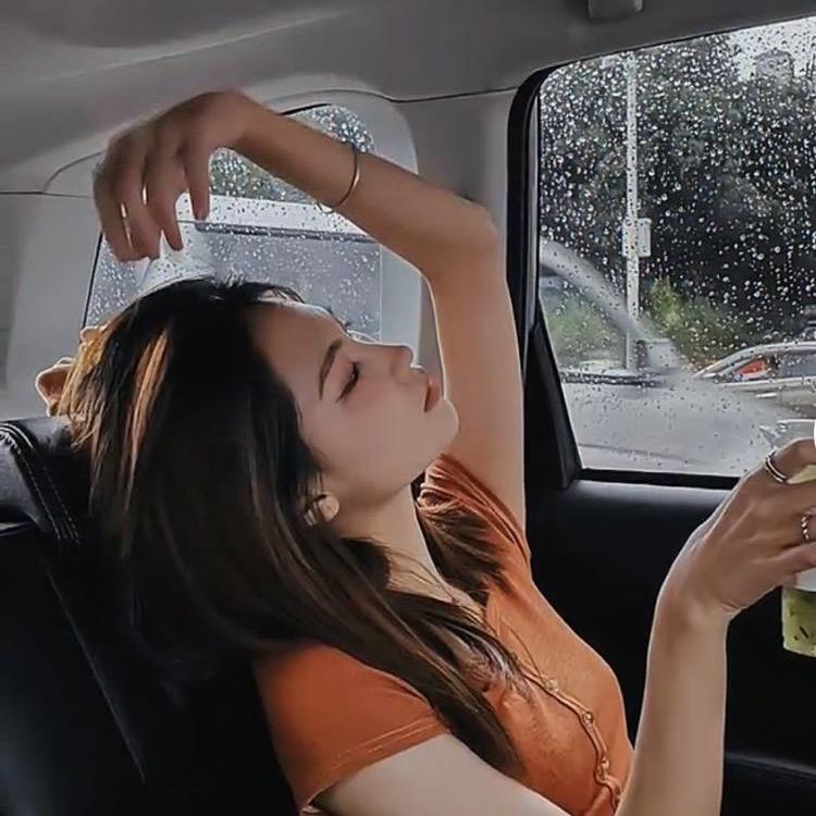 🌈ᥫᩣ෴ 倩美特💫