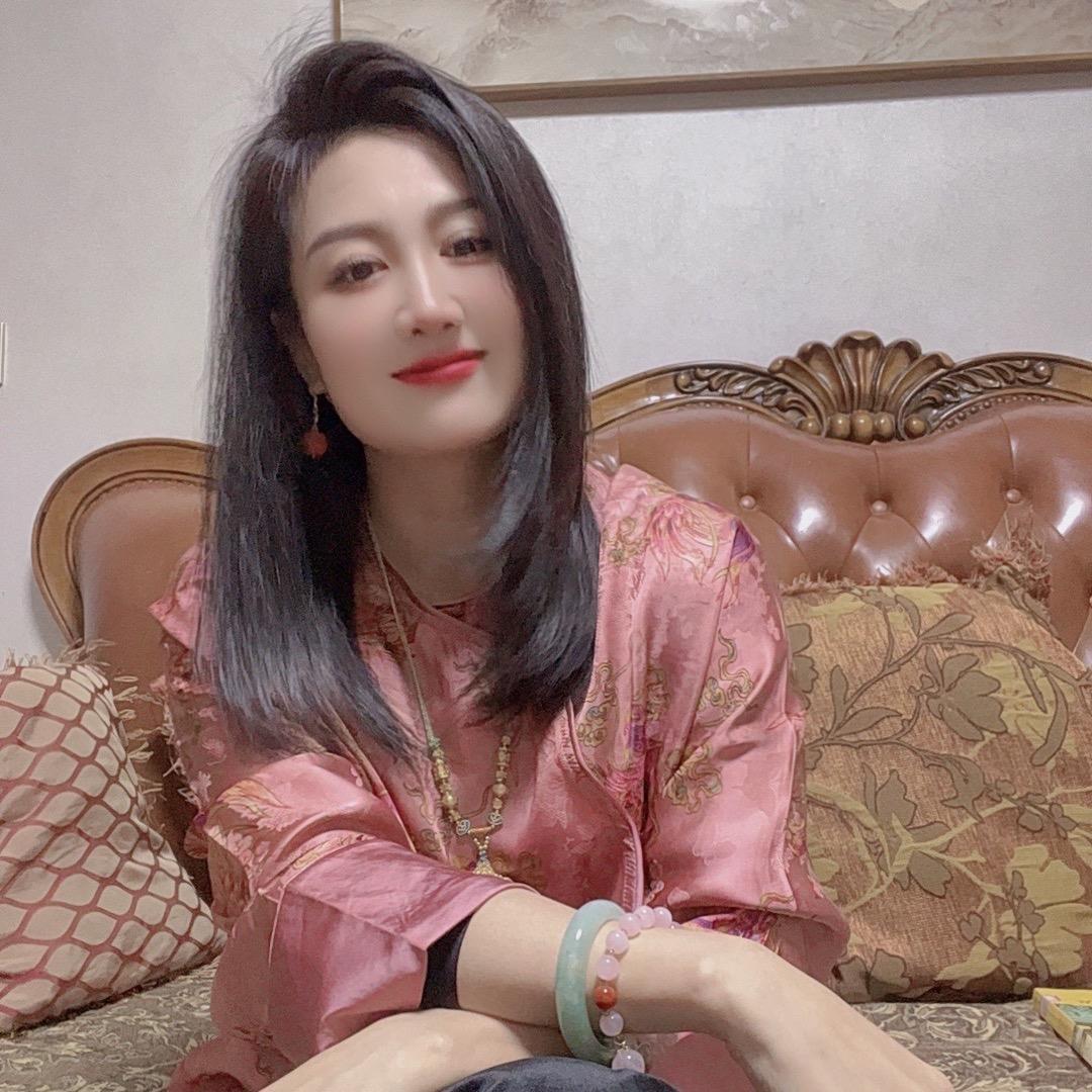 薛三郎老板娘