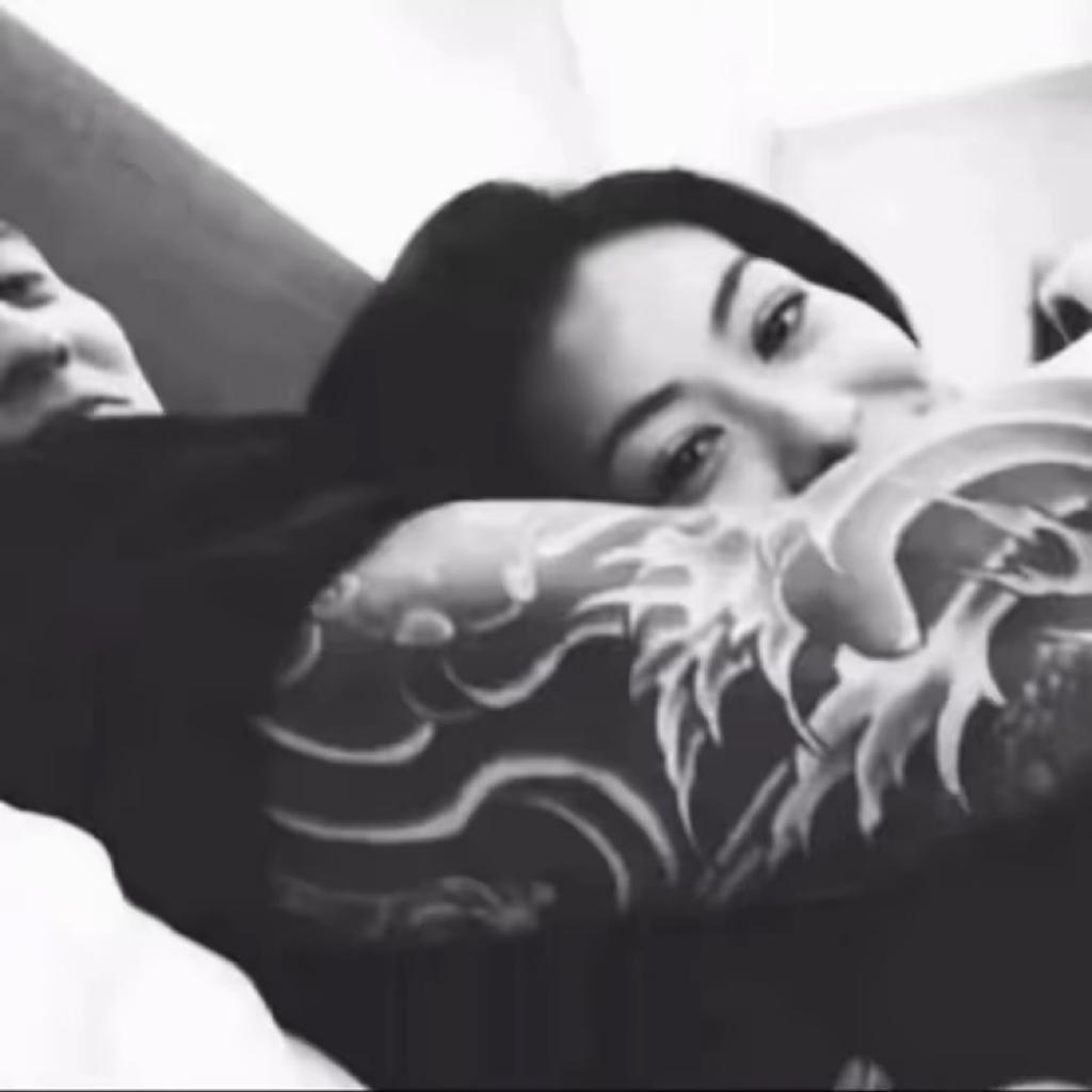 挨打不会还手