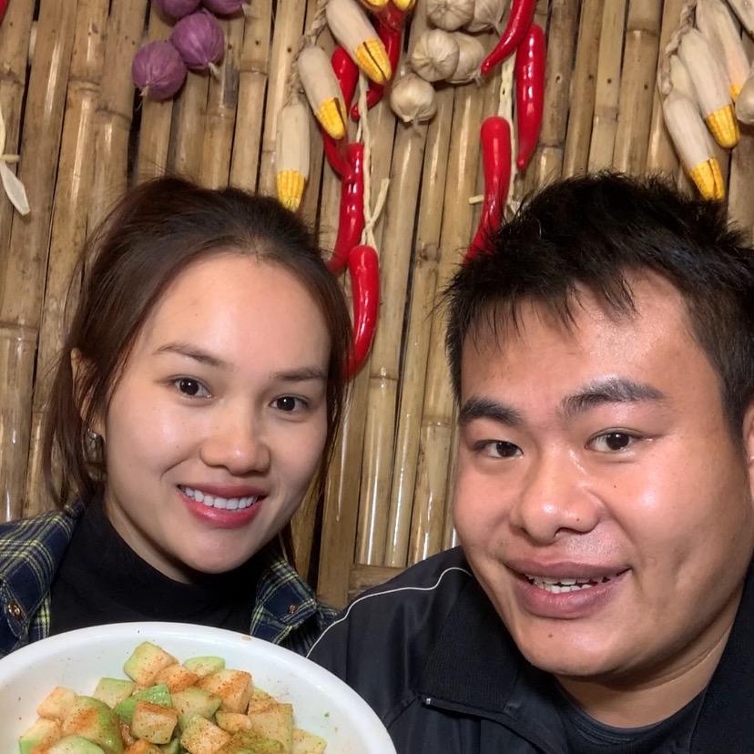 马大哈和小妮子的生活