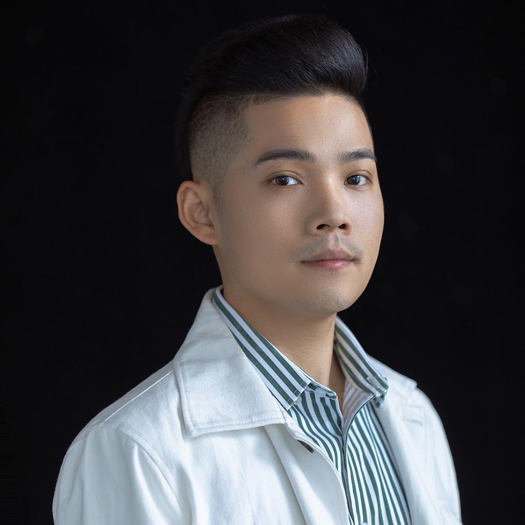 小龙  黄梅戏演员