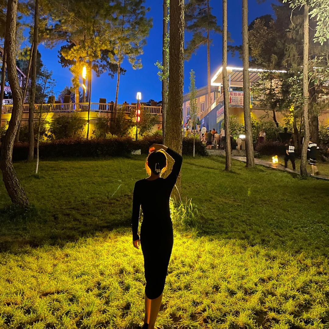 平头蓝莓（果果妹）