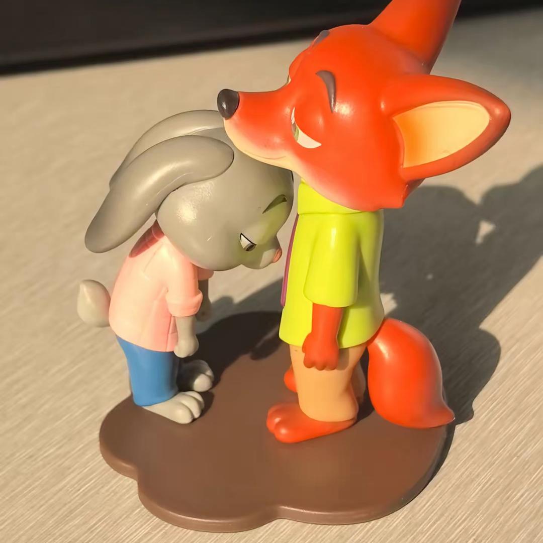 虾仁不眨眼  ૮₍◜ෆ◝.₎ა