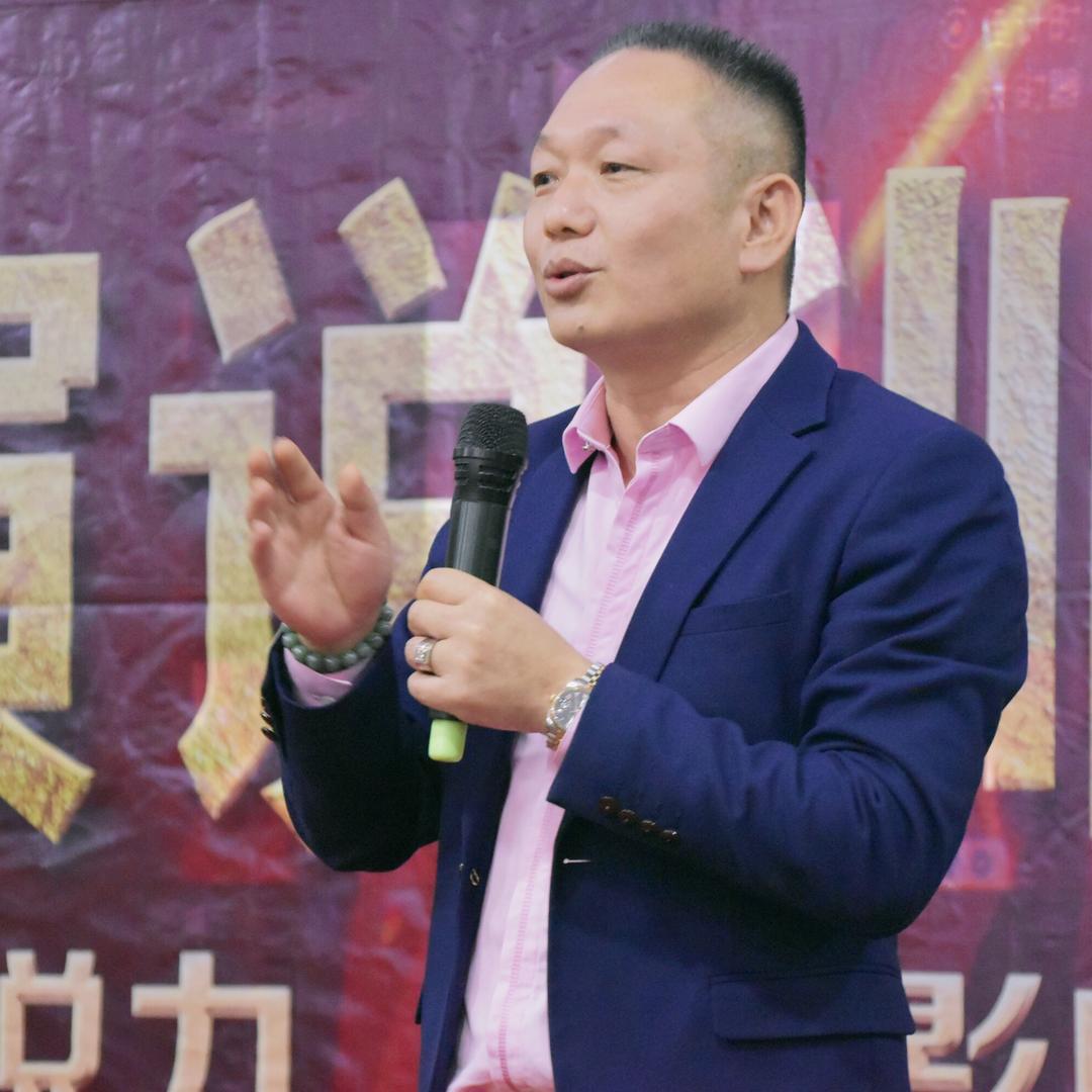 闽铧谢耀东