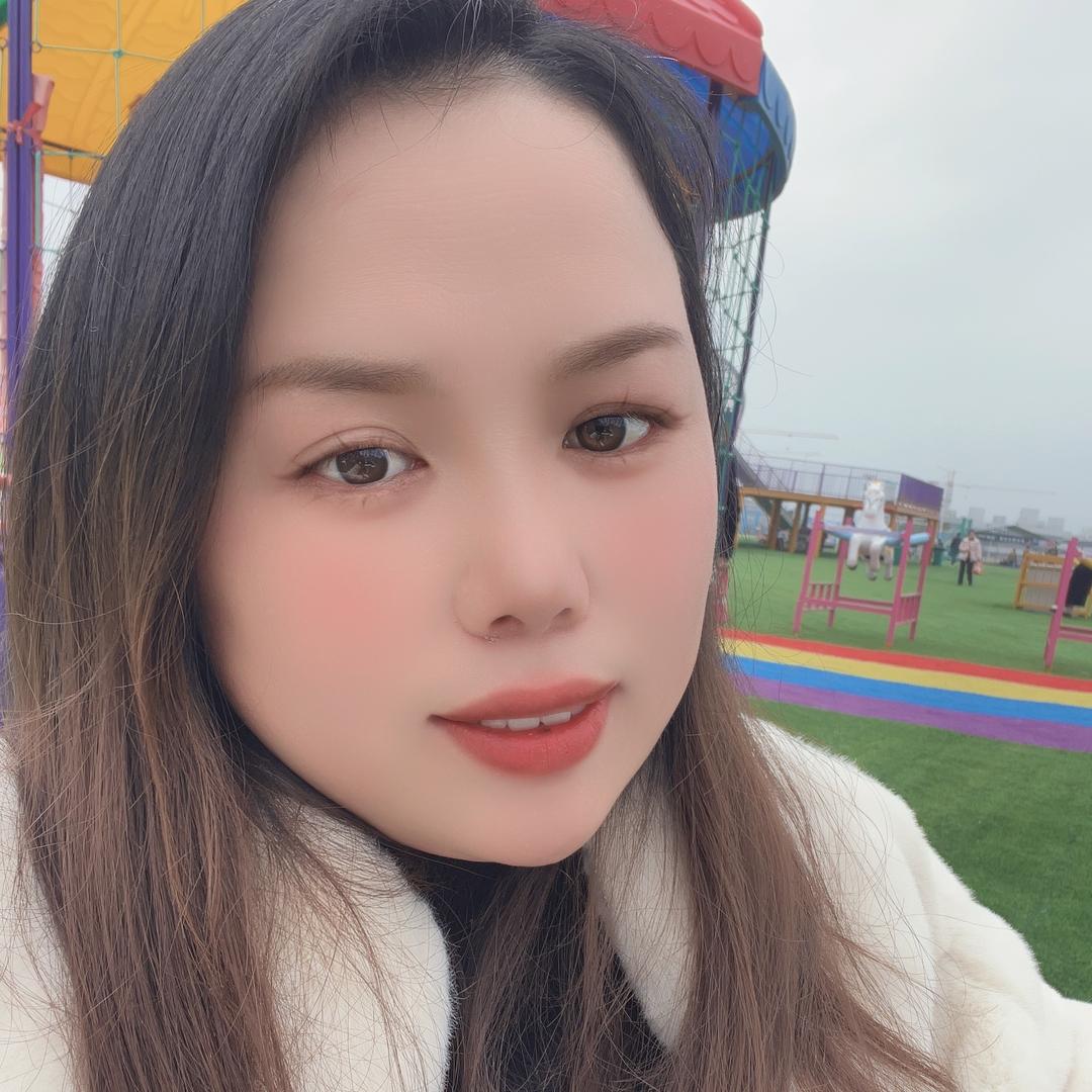 麻阳摆摊水果妹