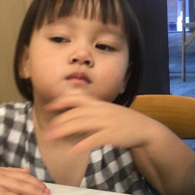 @爱吃榴莲的小c