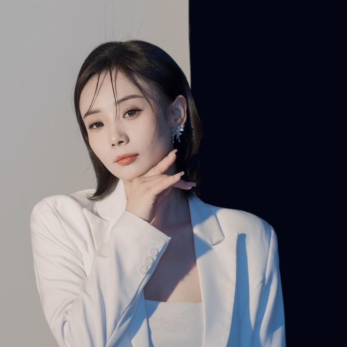 化妆师萌萌（孕晚期）