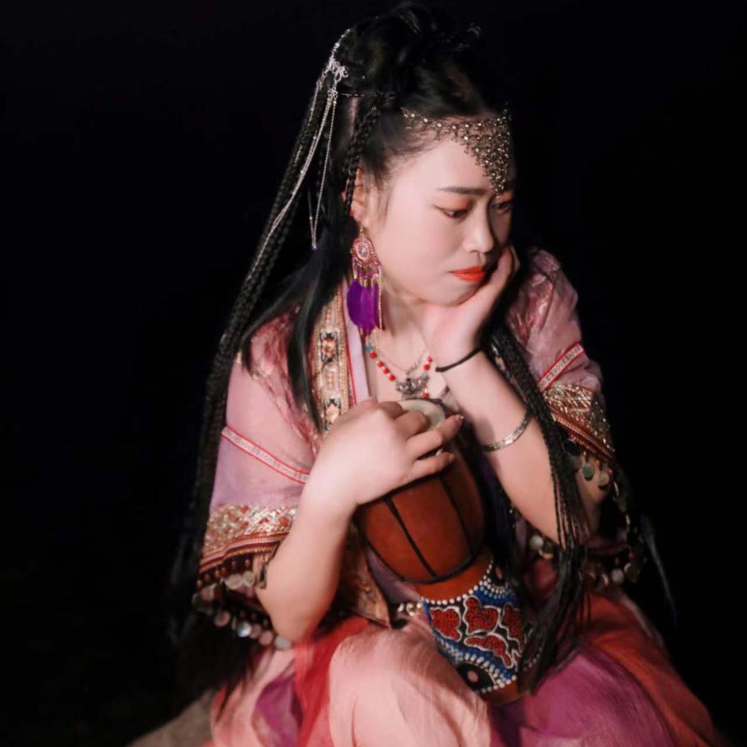 💕💕苗家姑娘💕💕