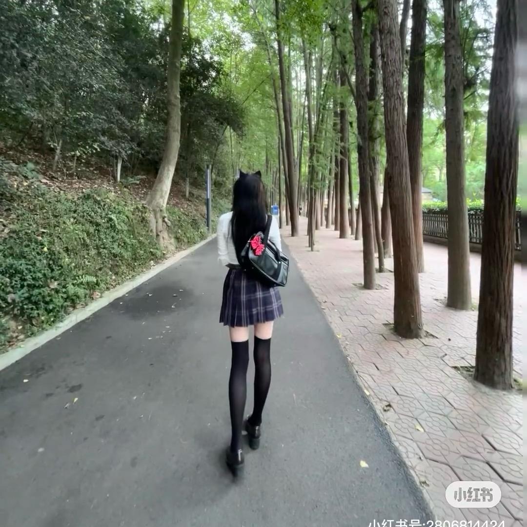 依伊～丝