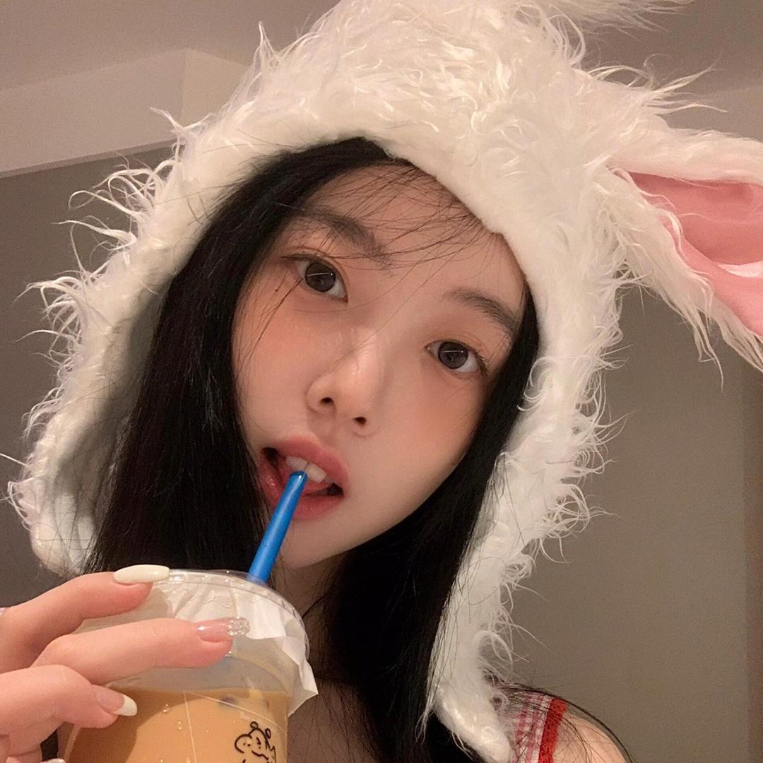 吃一口小羊