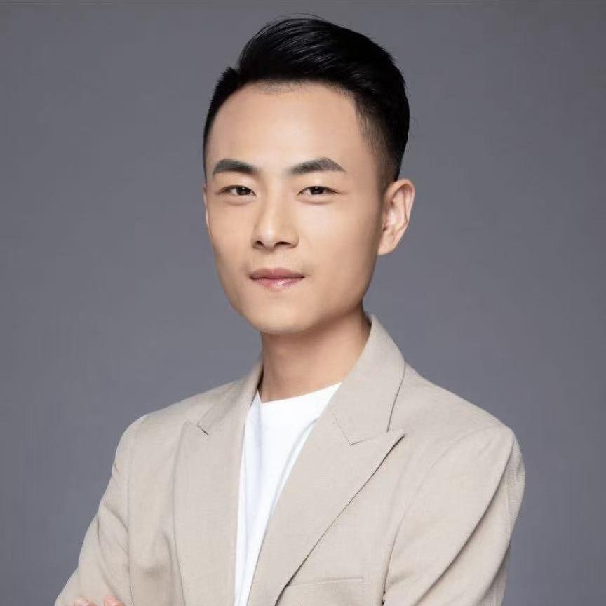 我是雷哥@