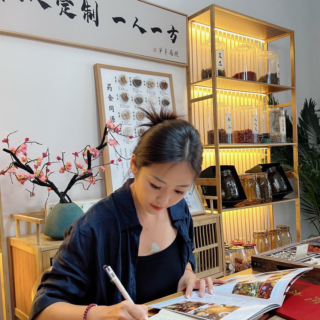 L D肌肤轻奢美学