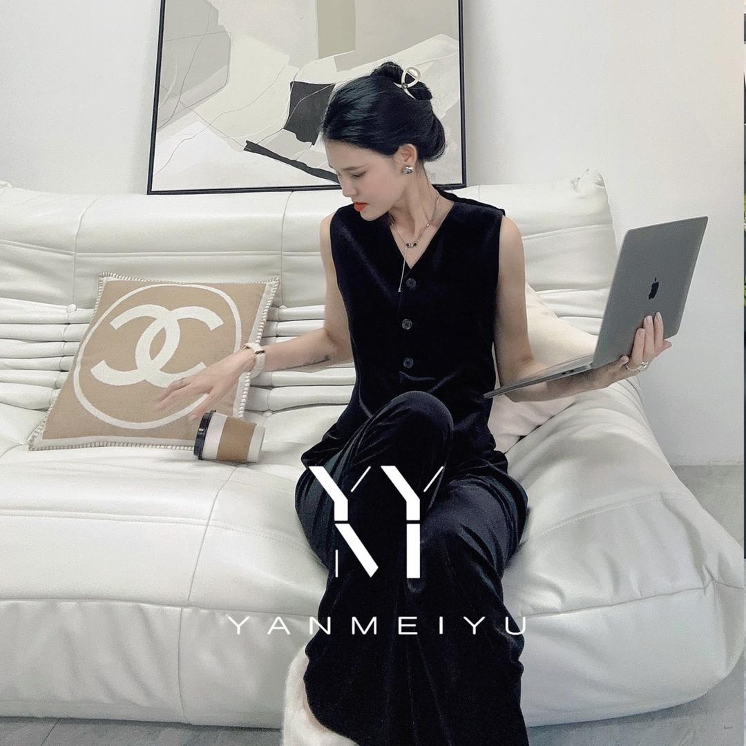 颜美钰YANMEIYU