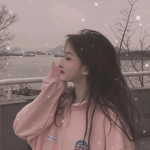 -𝙄◞‸◟𝘼-暴躁小魚-