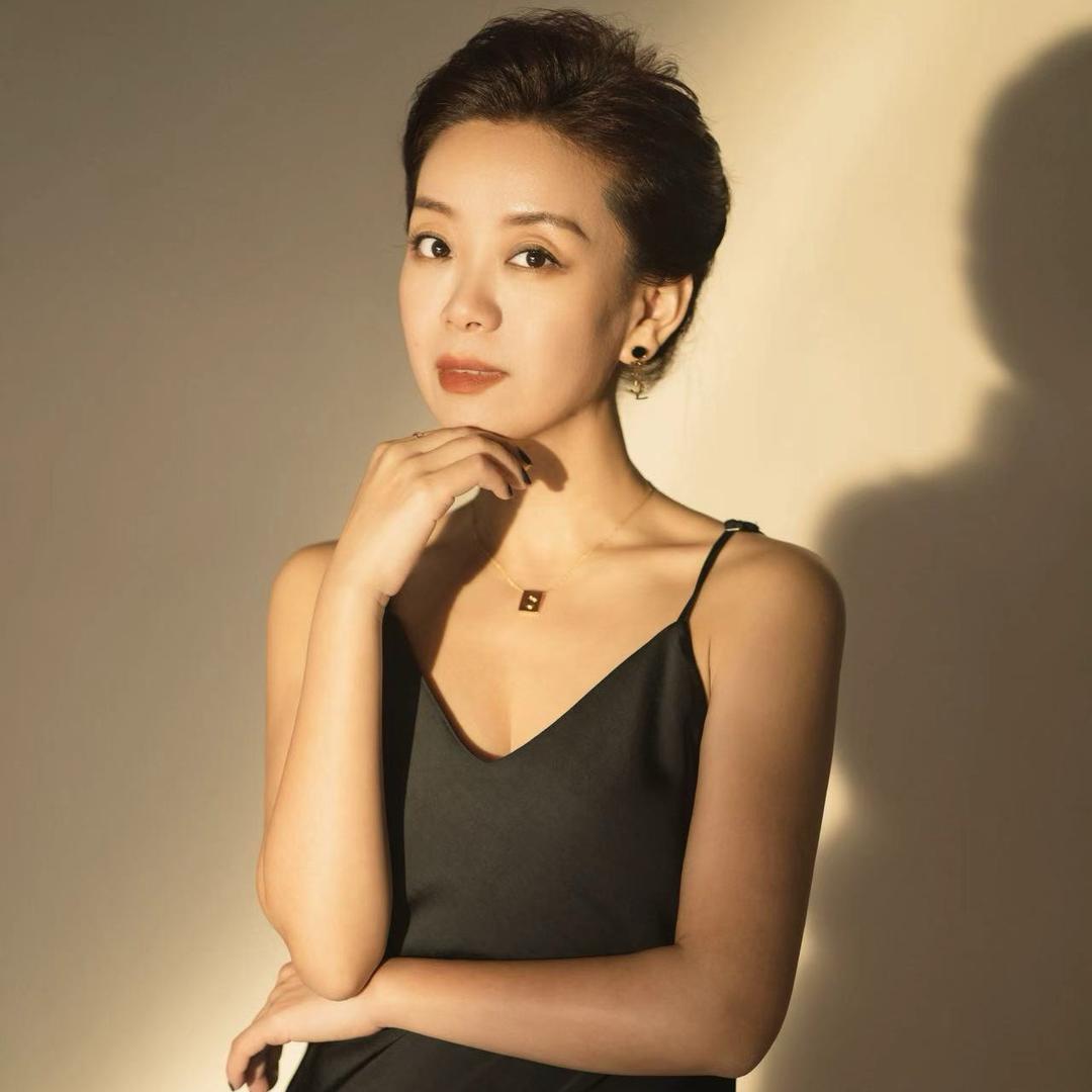 容姐很忙
