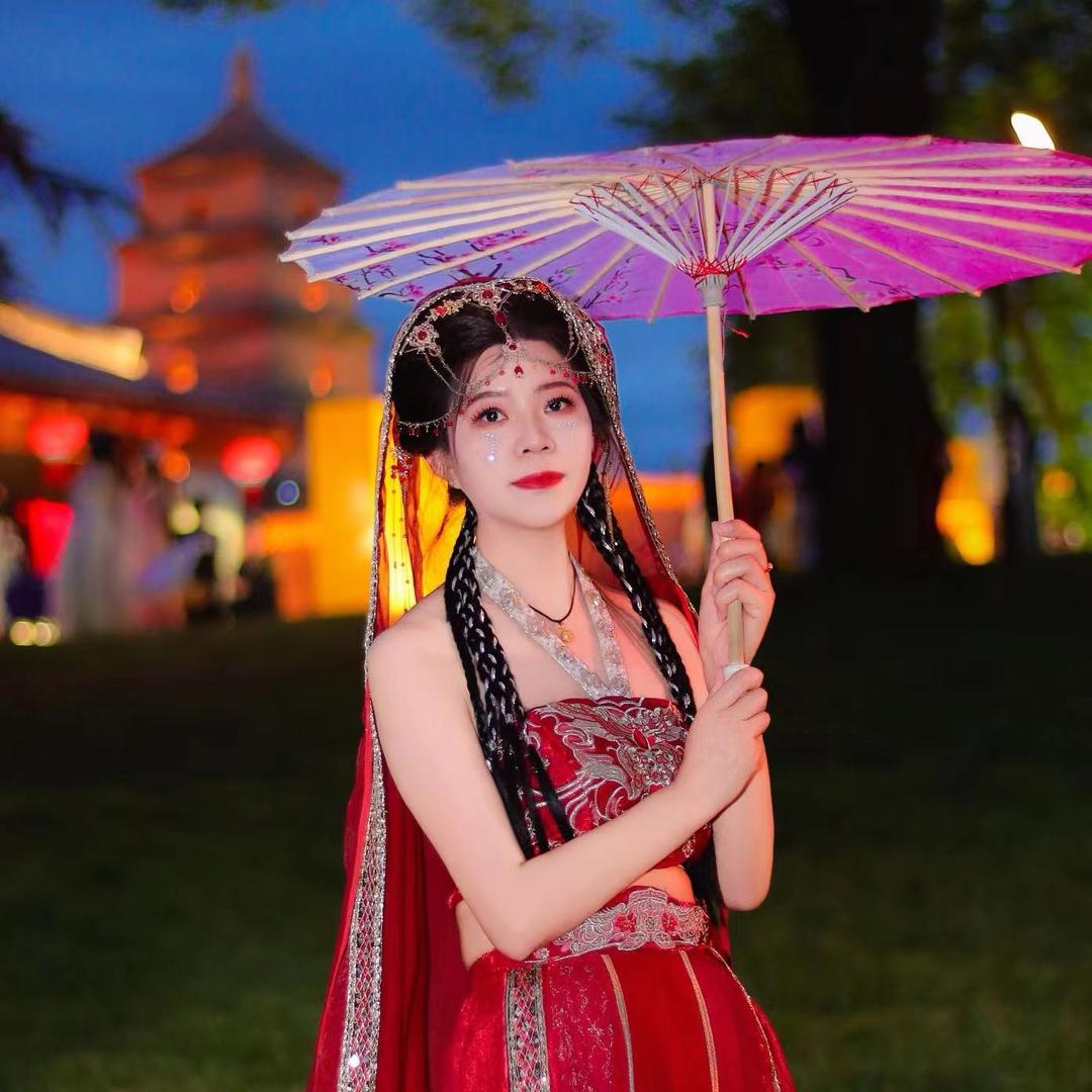 ৡ董小姐