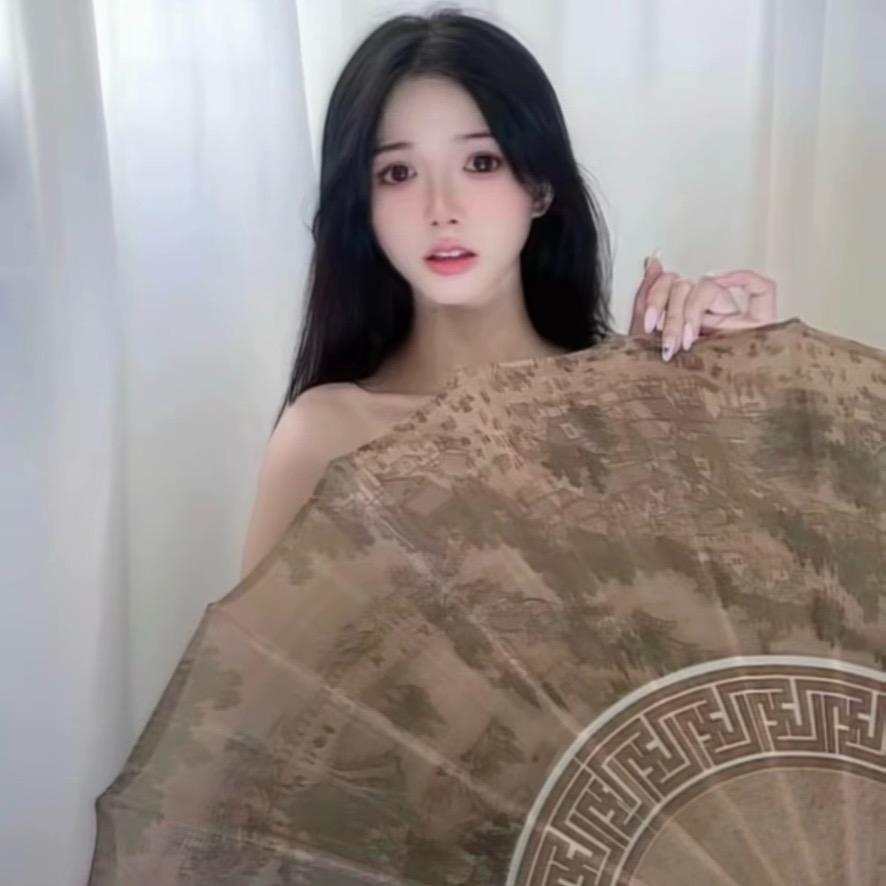 黄色的兔兔在干嘛（会员入口）