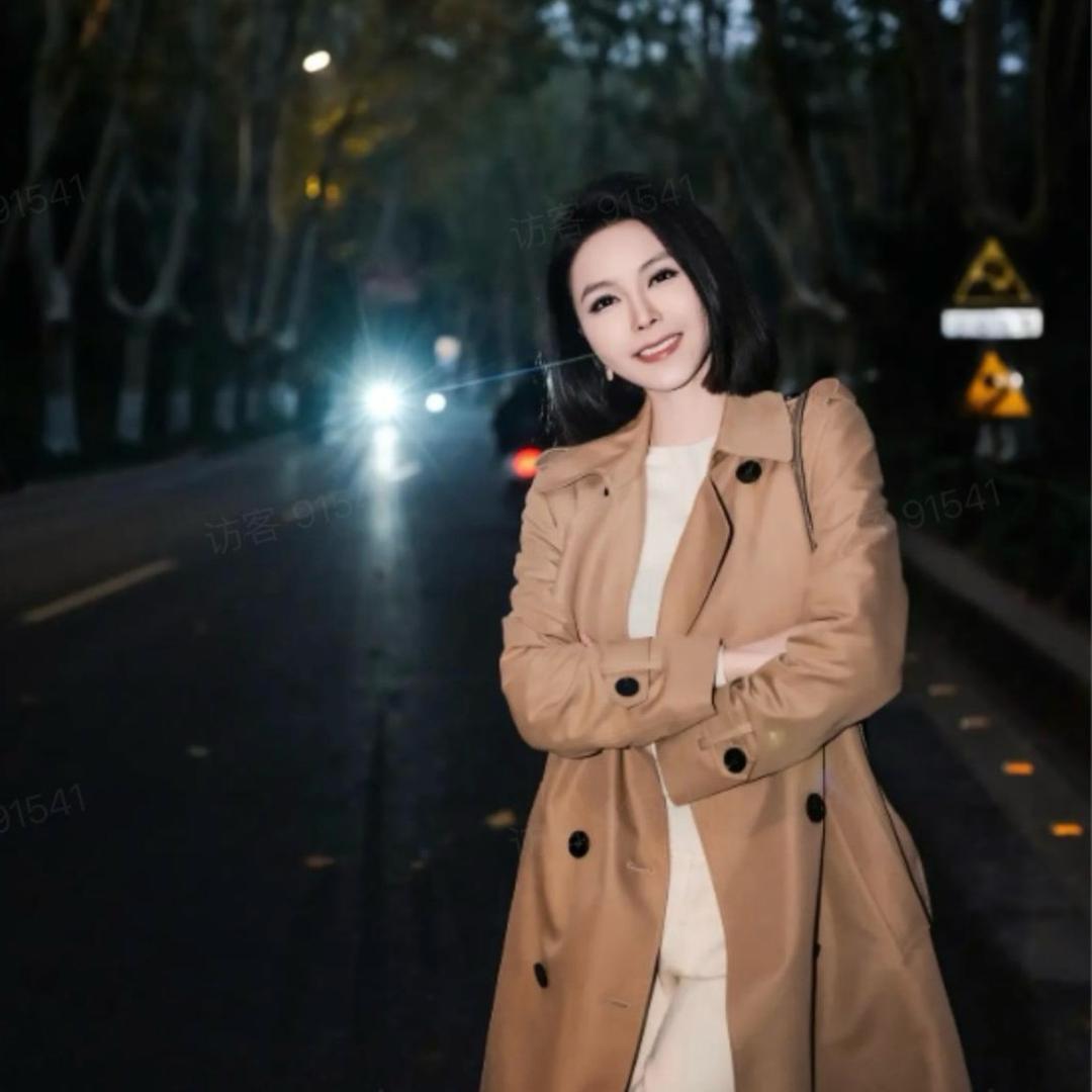 溶溶rongrong轻奢女装