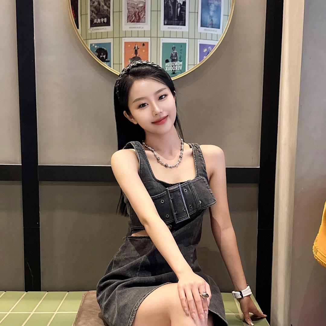 👄 洪毛毛