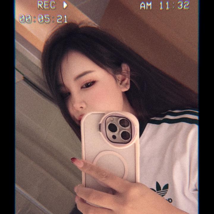 性感女神小小商贸