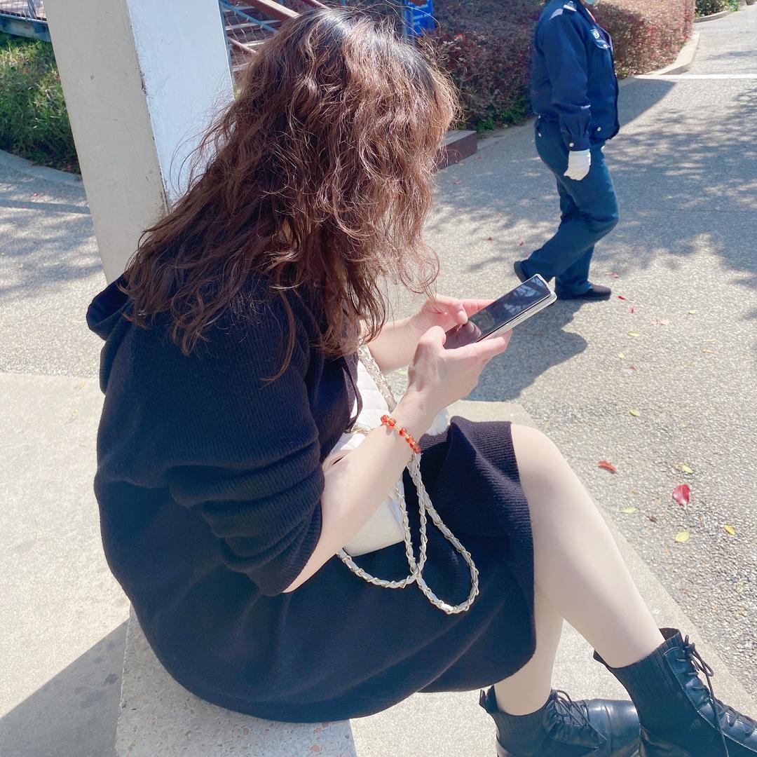 百花丛中一颗葱