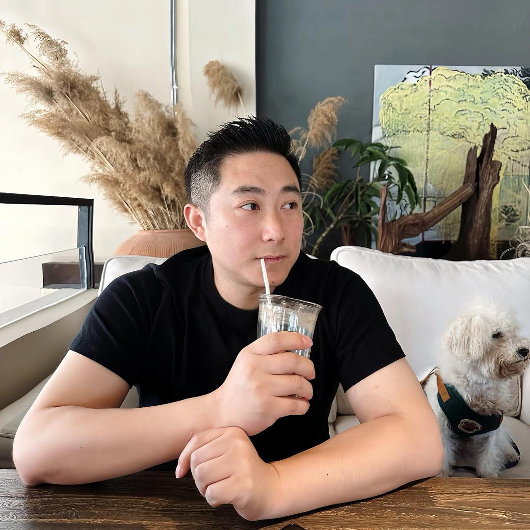 郑好吃（请你吃饭，找拍摄搭子）