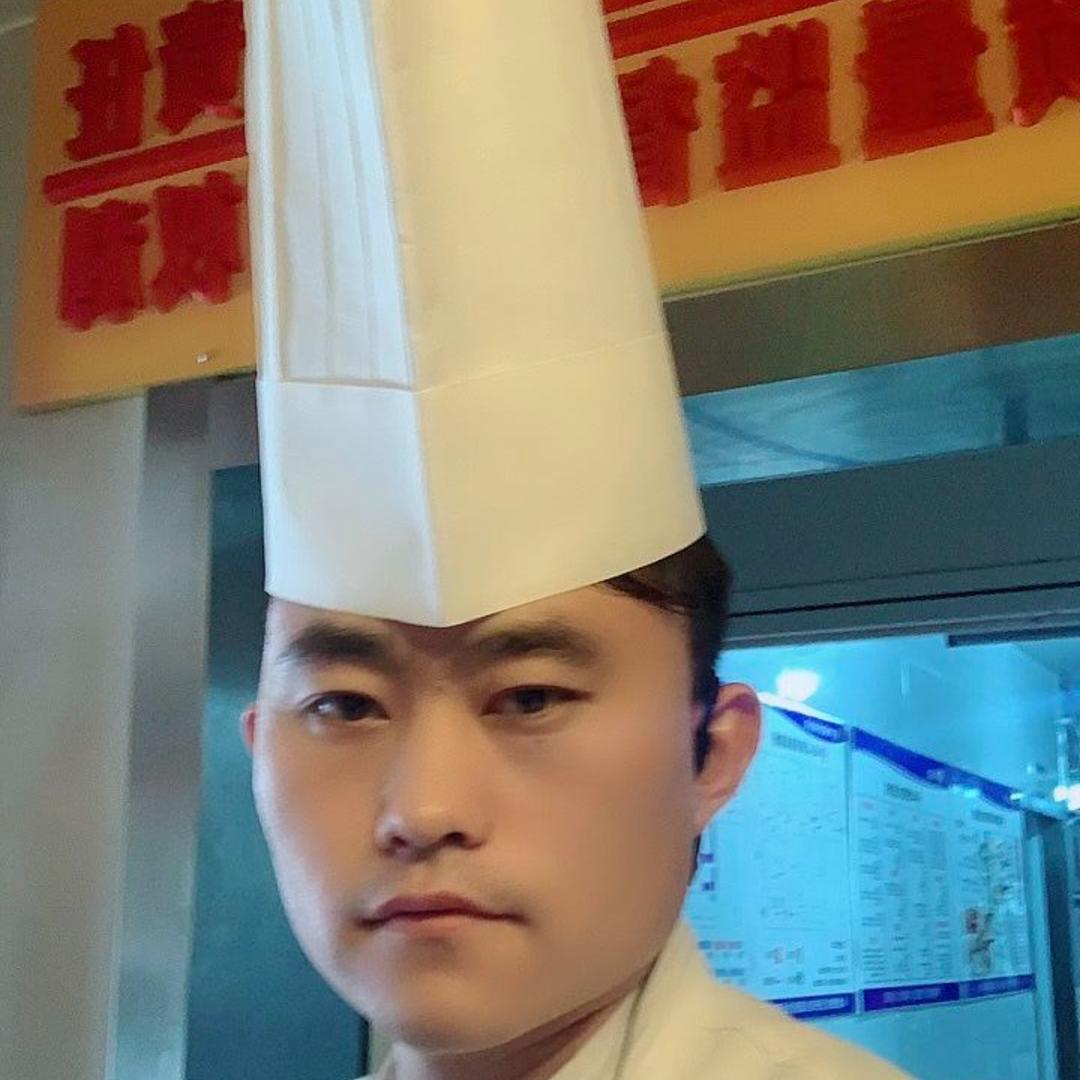 会做菜的小胖