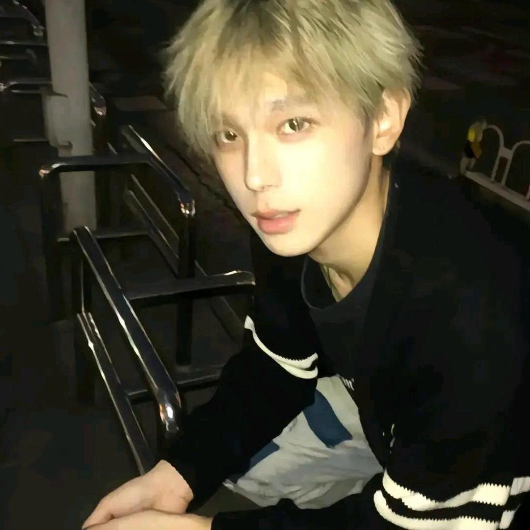 小n