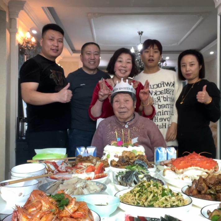 大亮爱吃