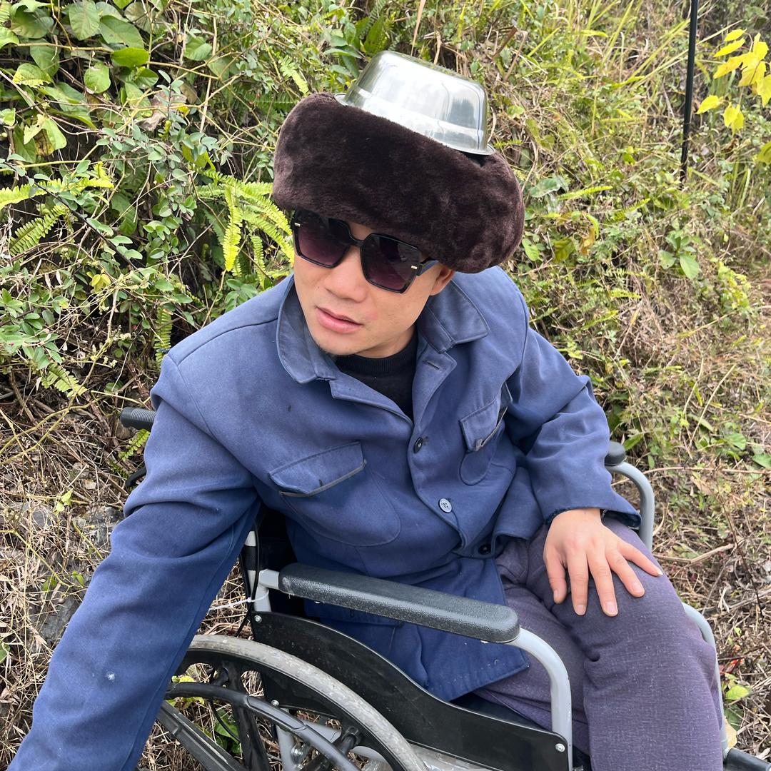 _罗杨浩宇《奇迹团队》