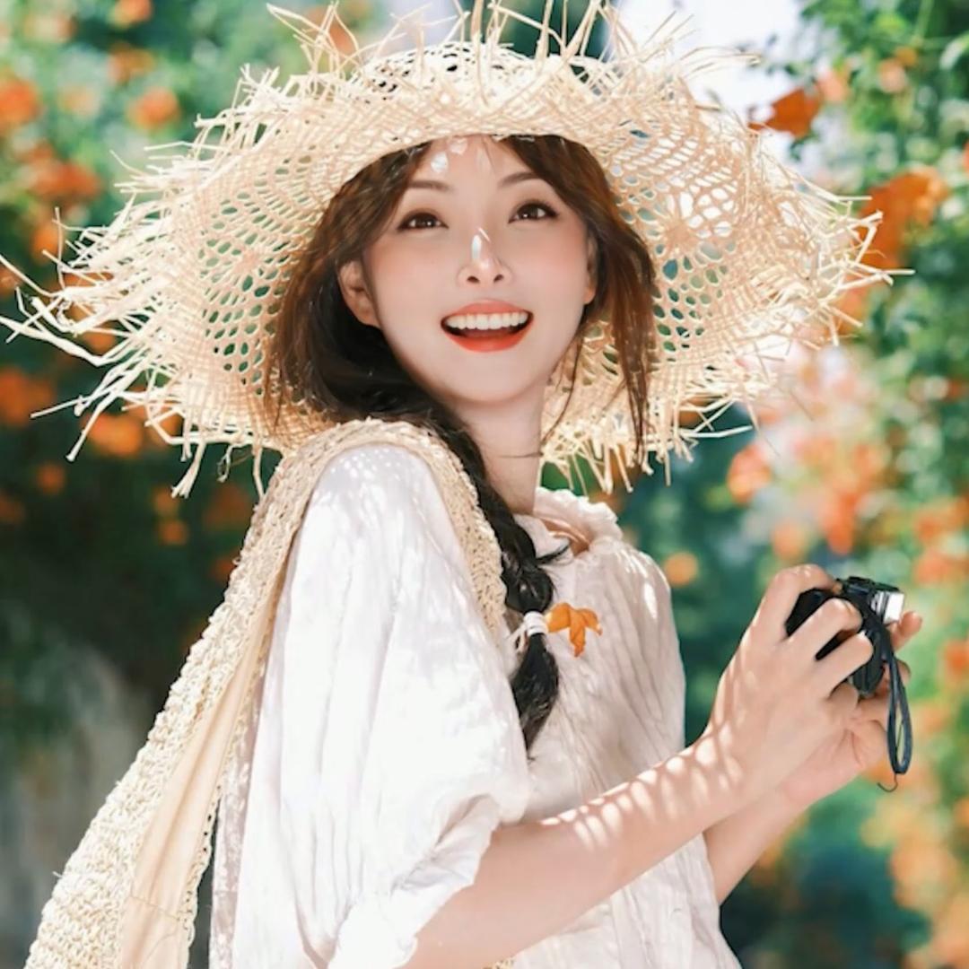 彩芸儿☁