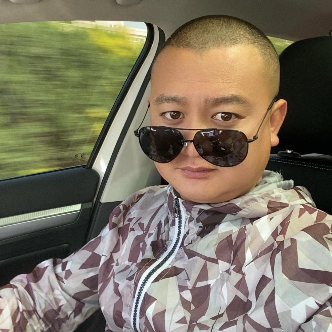 张子豪