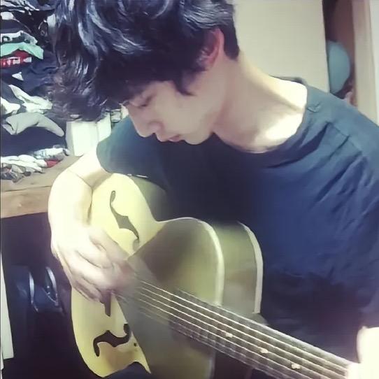 大伴
