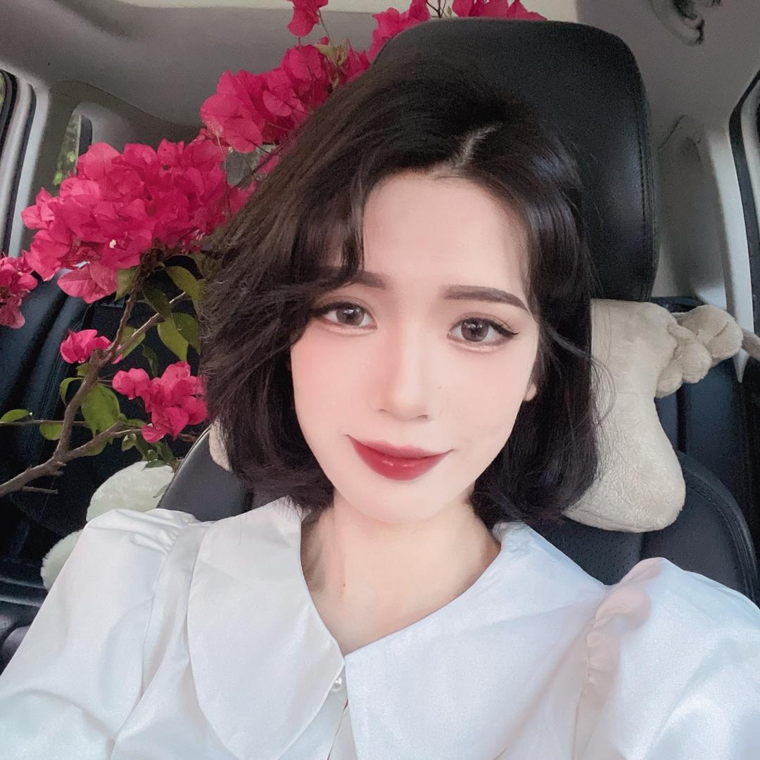 秋秋服饰