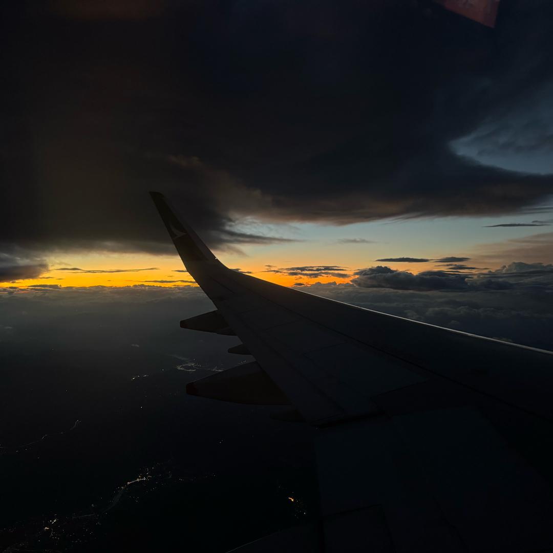 海阔天空的天