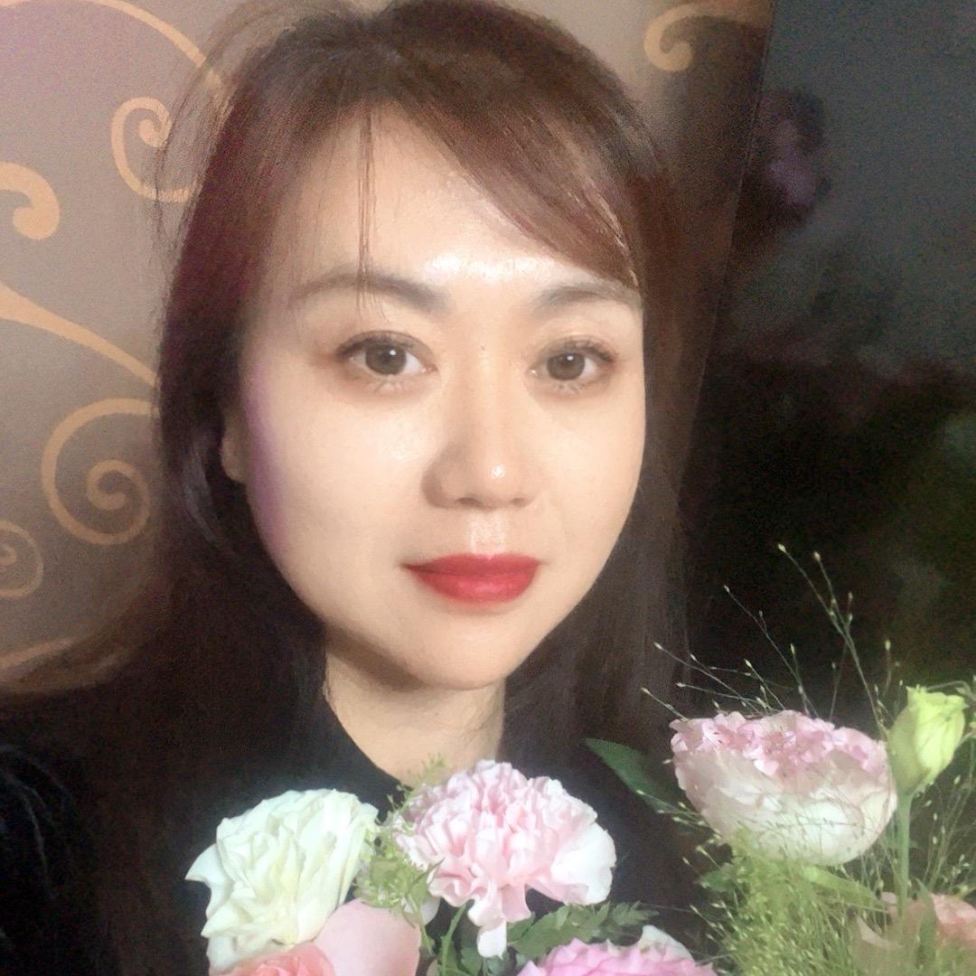 瑞雪的花草
